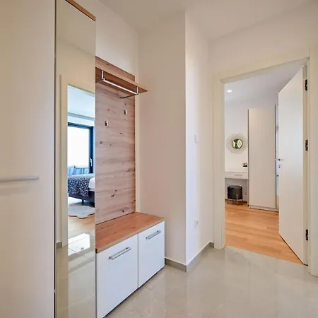 Lena Guest house 5*