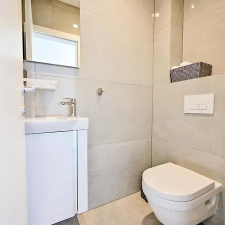 Lena Guest house