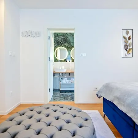 Lena Guest house